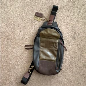 Coach LEATHER CONVERTIBLE SLING